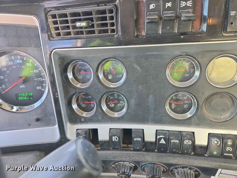 image for item DP8959 2012 Kenworth W900 ready mix truck