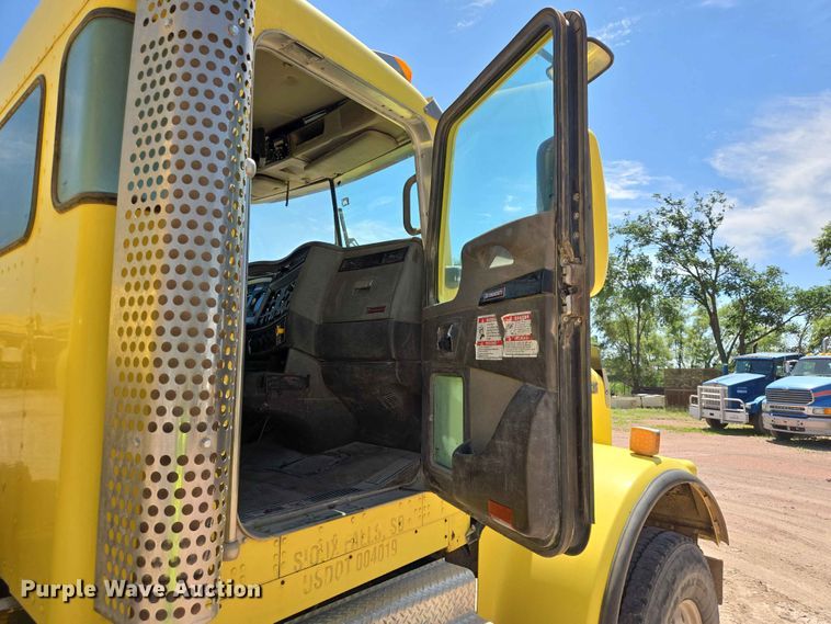 image for item DP8959 2012 Kenworth W900 ready mix truck