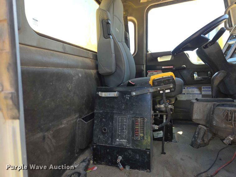 image for item DP8959 2012 Kenworth W900 ready mix truck