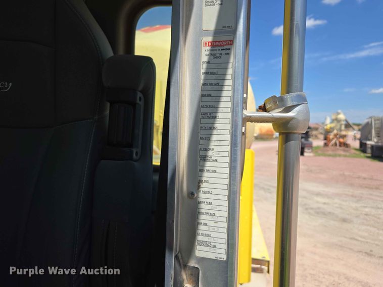 image for item DP8959 2012 Kenworth W900 ready mix truck