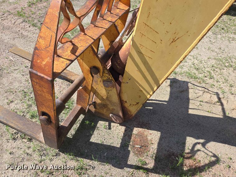 image for item DP8960 Pettibone 8044 telehandler