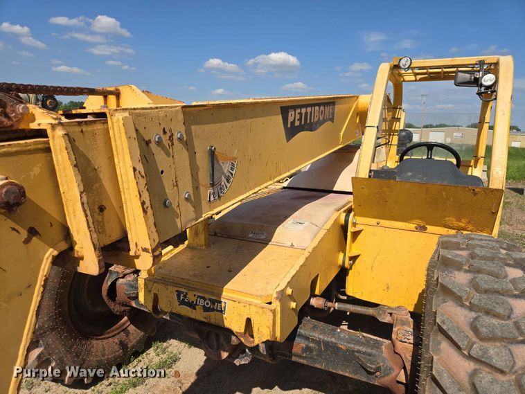 image for item DP8960 Pettibone 8044 telehandler