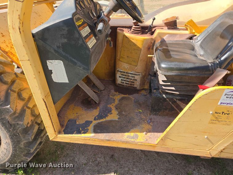 image for item DP8960 Pettibone 8044 telehandler