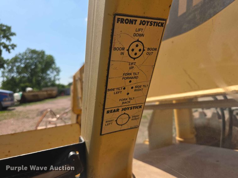 image for item DP8960 Pettibone 8044 telehandler