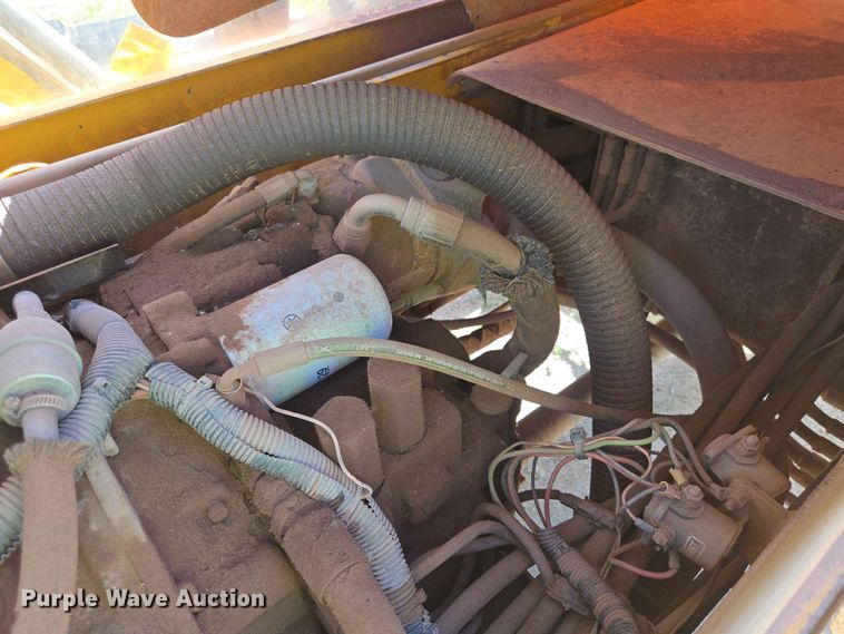 image for item DP8960 Pettibone 8044 telehandler