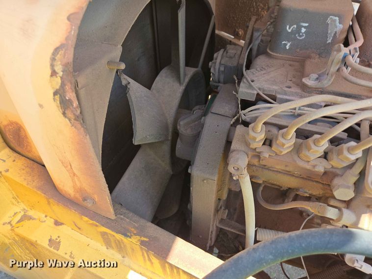 image for item DP8960 Pettibone 8044 telehandler