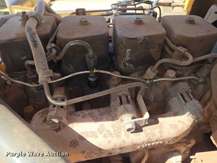 image for item DP8960 Pettibone 8044 telehandler