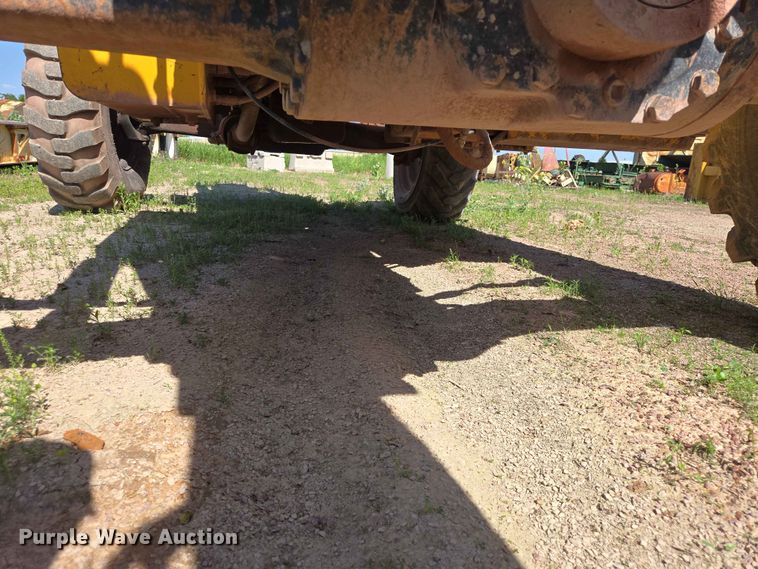 image for item DP8960 Pettibone 8044 telehandler