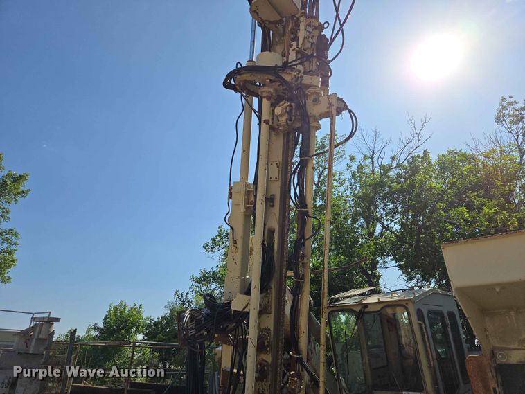 image for item DP8963 Ingersoll Rand ECM-470 blasthole drill