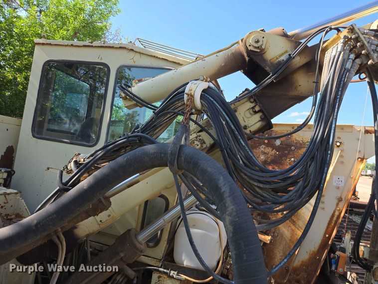 image for item DP8963 Ingersoll Rand ECM-470 blasthole drill