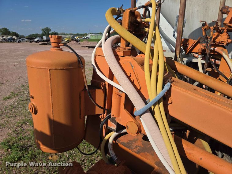 image for item DP8964 Sullivan MS34 blasthole drill