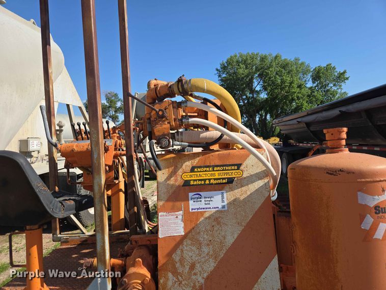 image for item DP8964 Sullivan MS34 blasthole drill