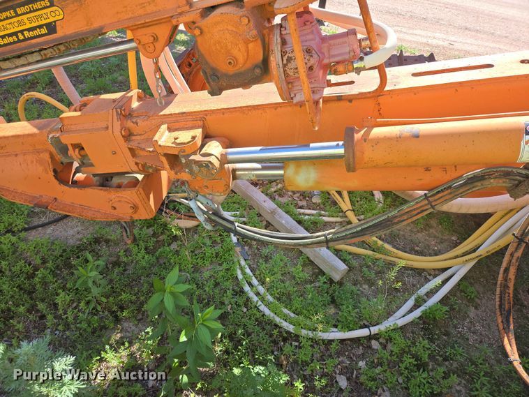 image for item DP8964 Sullivan MS34 blasthole drill