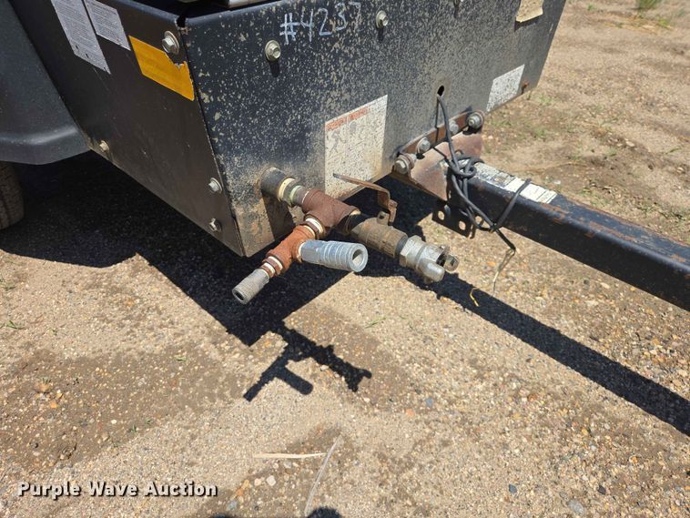 image for item DP8970 Sullair 185 air compressor