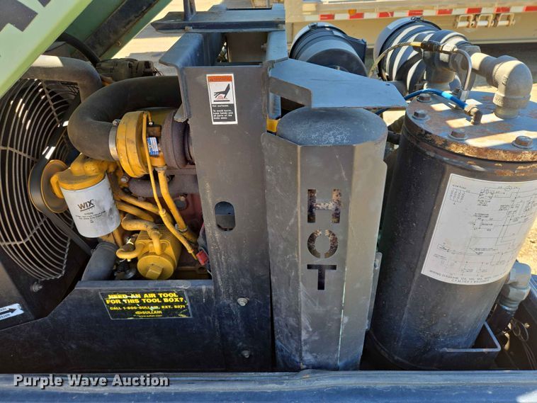 image for item DP8970 Sullair 185 air compressor