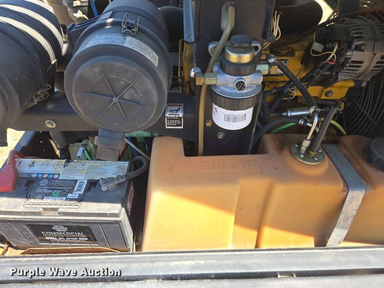image for item DP8970 Sullair 185 air compressor