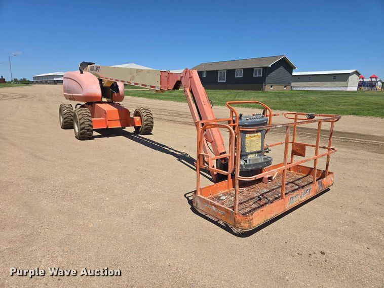 image for item DP8973 2009 JLG 660SJ boom lift