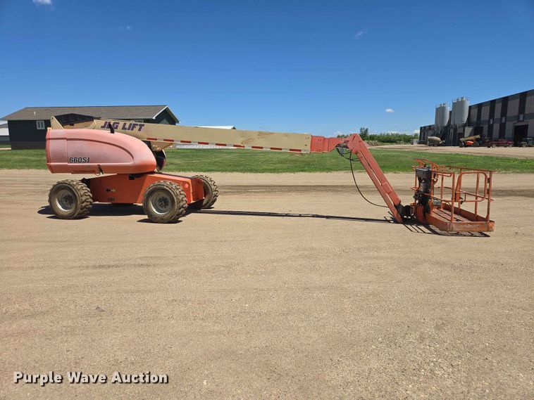 image for item DP8973 2009 JLG 660SJ boom lift