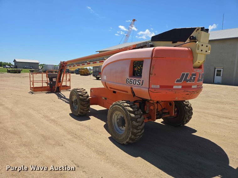image for item DP8973 2009 JLG 660SJ boom lift
