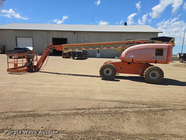 image for item DP8973 2009 JLG 660SJ boom lift