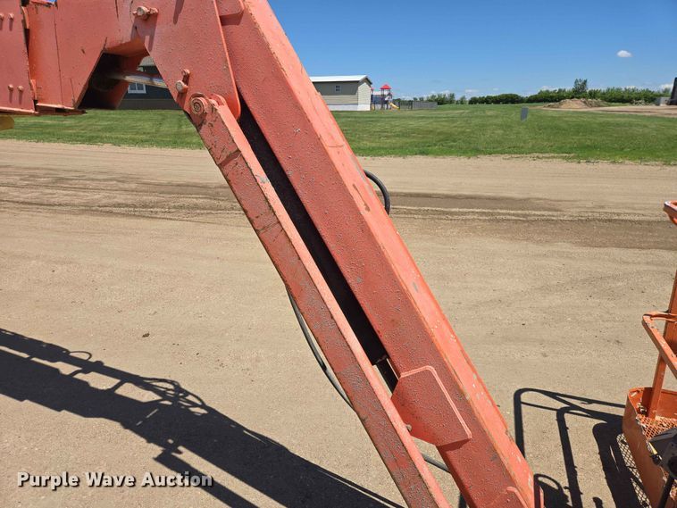 image for item DP8973 2009 JLG 660SJ boom lift