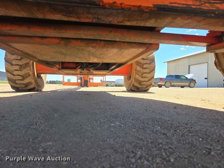 image for item DP8973 2009 JLG 660SJ boom lift