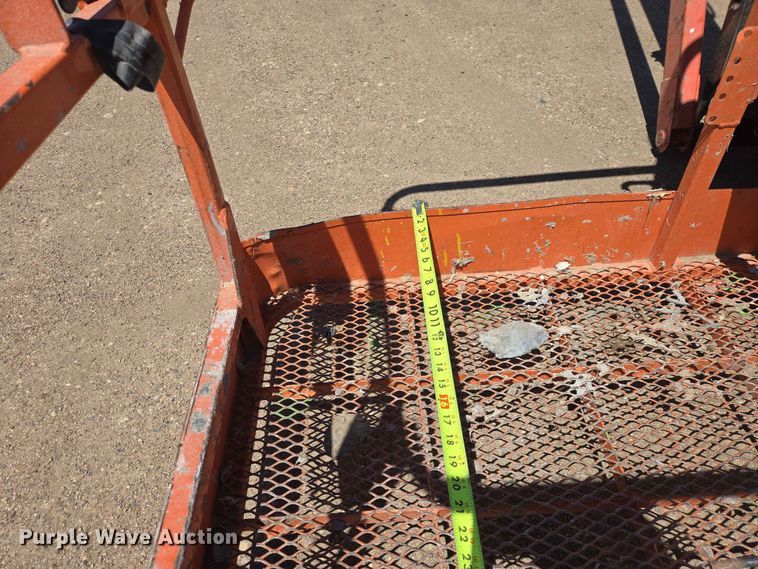 image for item DP8973 2009 JLG 660SJ boom lift