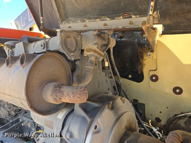 image for item DP8973 2009 JLG 660SJ boom lift