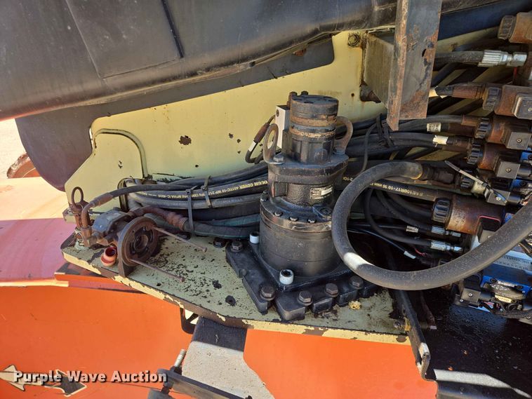 image for item DP8973 2009 JLG 660SJ boom lift
