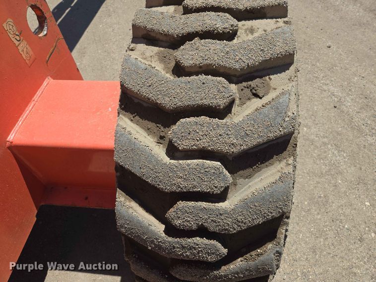 image for item DP8973 2009 JLG 660SJ boom lift