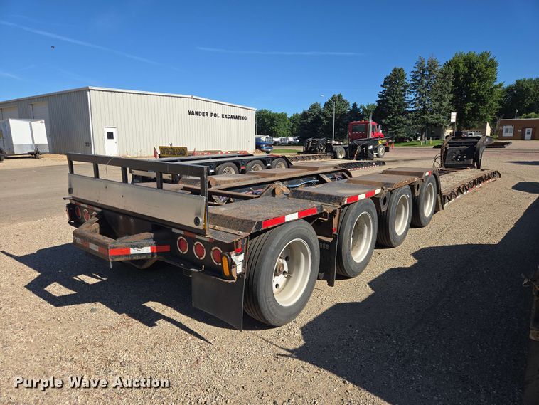 image for item DP8977 1999 Fontaine TH55-FLD lowboy equipment trailer