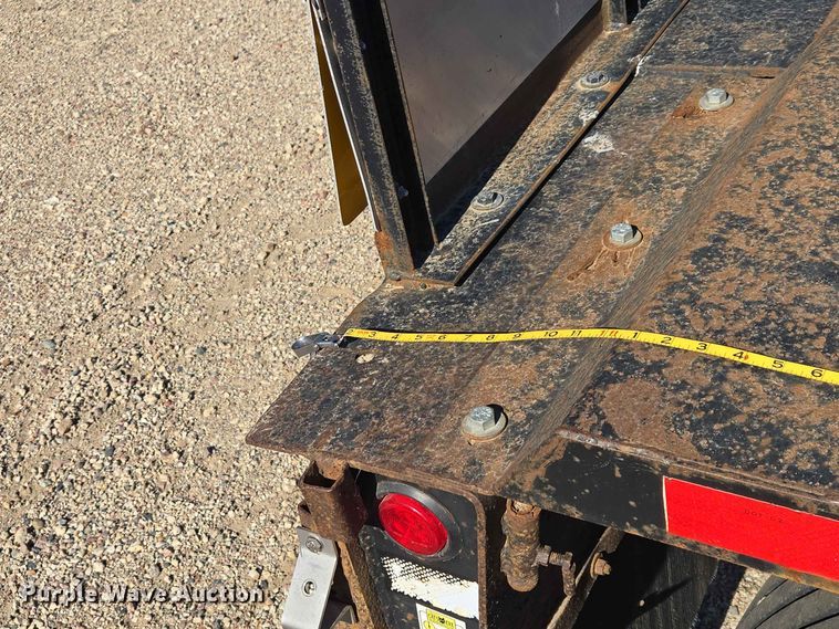 image for item DP8977 1999 Fontaine TH55-FLD lowboy equipment trailer