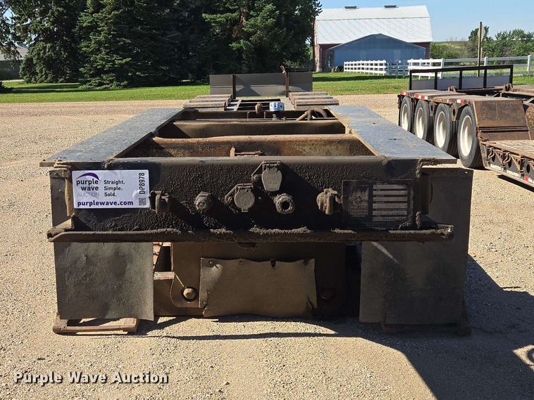 image for item DP8978 1988 Trailking TK100DG-4300 lowboy equipment trailer