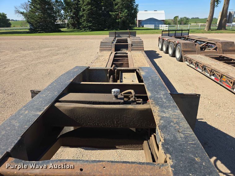 image for item DP8978 1988 Trailking TK100DG-4300 lowboy equipment trailer