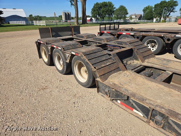 image for item DP8978 1988 Trailking TK100DG-4300 lowboy equipment trailer