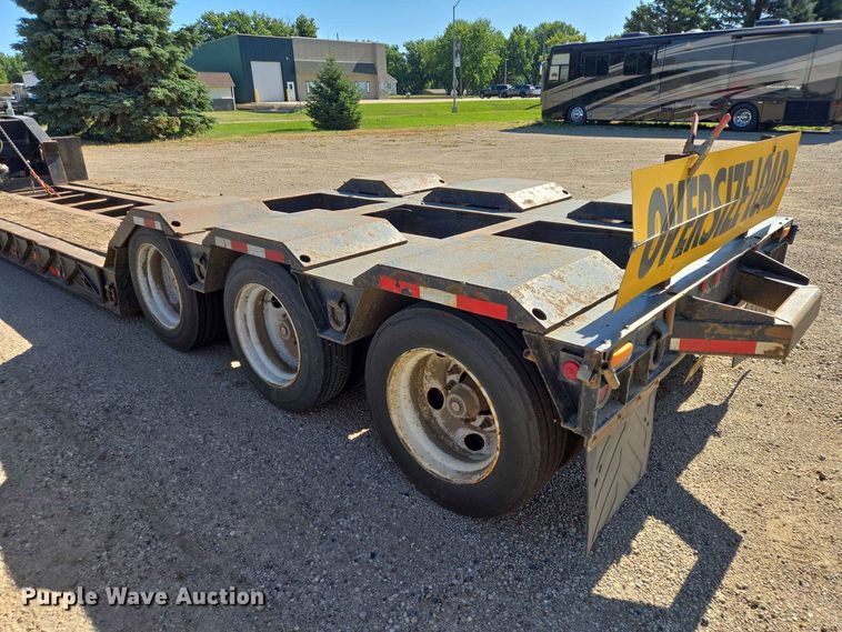image for item DP8978 1988 Trailking TK100DG-4300 lowboy equipment trailer