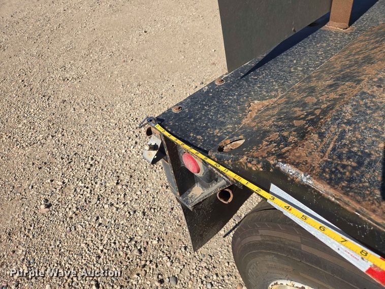 image for item DP8978 1988 Trailking TK100DG-4300 lowboy equipment trailer