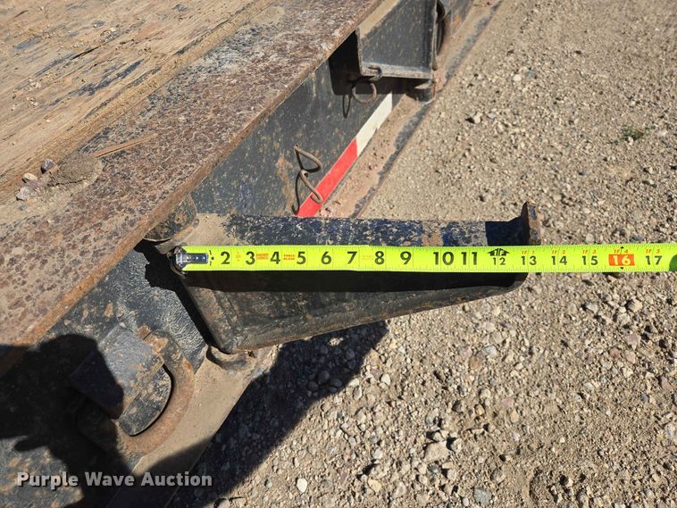 image for item DP8978 1988 Trailking TK100DG-4300 lowboy equipment trailer