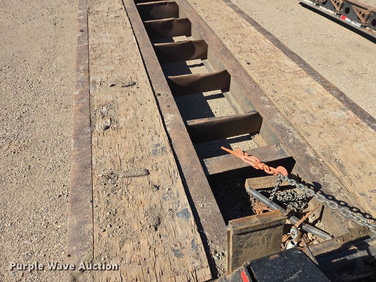 image for item DP8978 1988 Trailking TK100DG-4300 lowboy equipment trailer