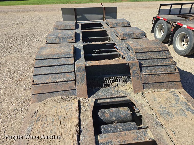 image for item DP8978 1988 Trailking TK100DG-4300 lowboy equipment trailer