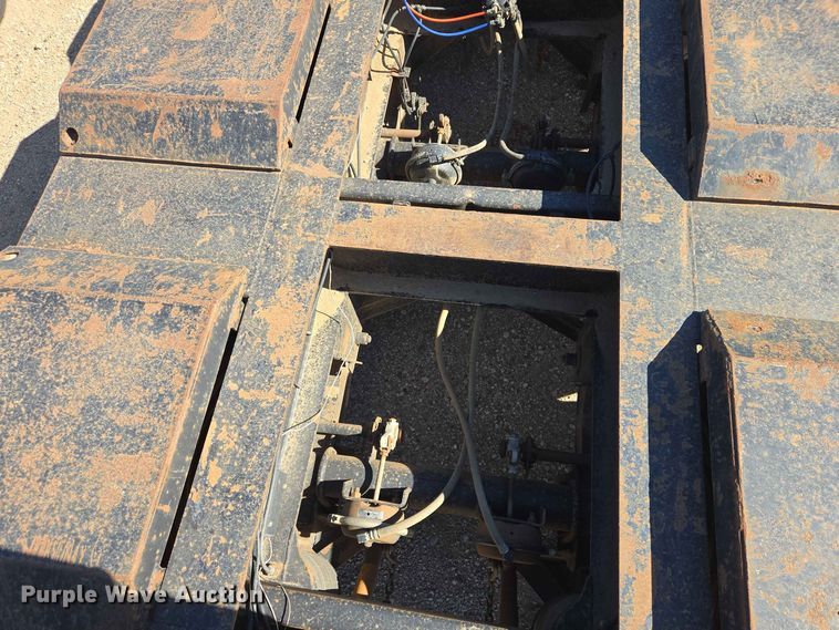 image for item DP8978 1988 Trailking TK100DG-4300 lowboy equipment trailer
