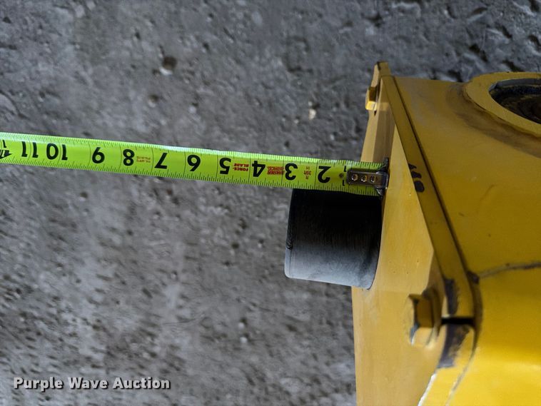 image for item DQ7782 Custom Steel Inc. overhead crane