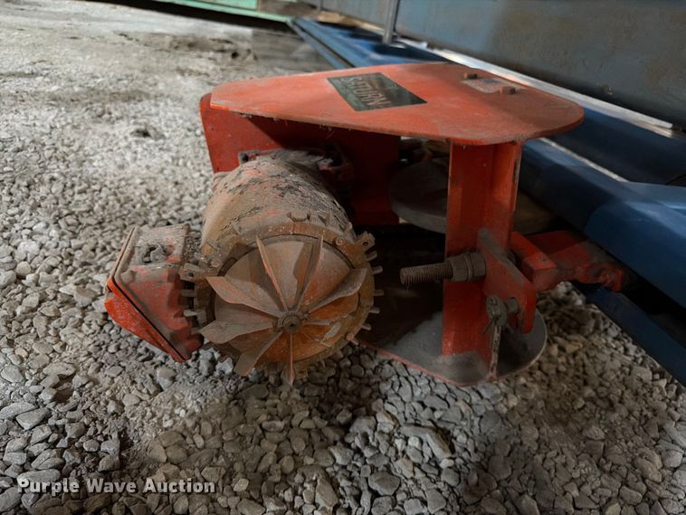 image for item DQ7783 Saturn Overhead Equipment overhead crane