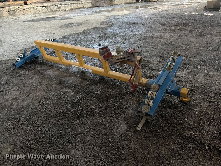 image for item DQ7783 Saturn Overhead Equipment overhead crane