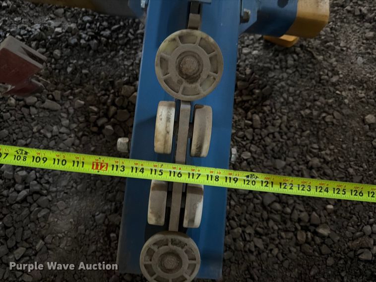 image for item DQ7783 Saturn Overhead Equipment overhead crane