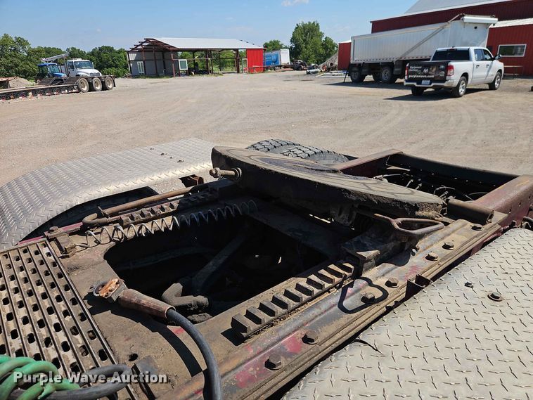 image for item DU3503 1997 Kenworth W900 semi truck