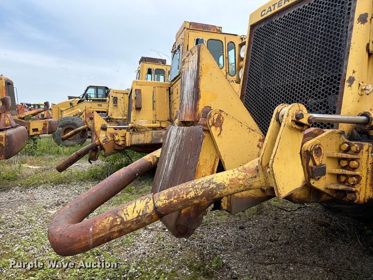 image for item DU5750 1986 Caterpillar 637E conventional scraper 