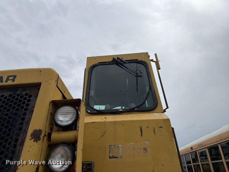 image for item DU5750 1986 Caterpillar 637E conventional scraper 