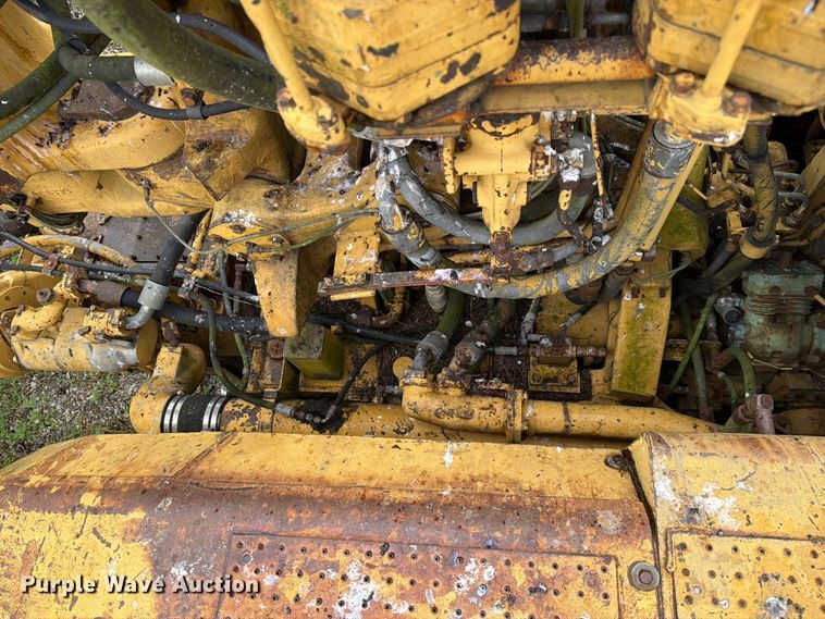 image for item DU5750 1986 Caterpillar 637E conventional scraper 