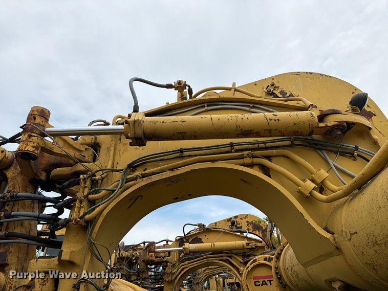 image for item DU5750 1986 Caterpillar 637E conventional scraper 